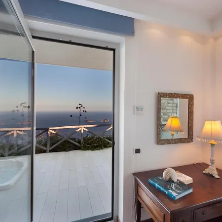Sleeps 8 Pool Air Con Torca